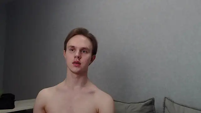 Snapshot of MartinMendez chatting on March 2025 03:13:02 PM MartinMendez online show from March 2025 03:13:02 PM