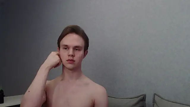 Snapshot of MartinMendez chatting on March 2025 12:09:02 PM MartinMendez online show from March 2025 12:09:02 PM