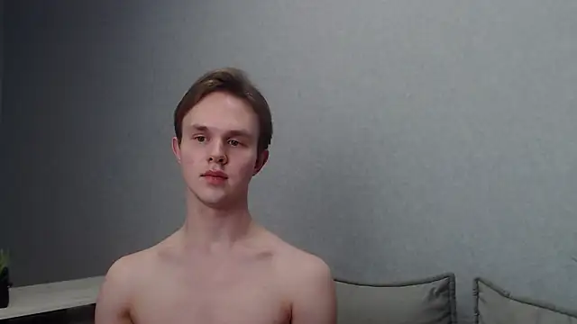 Snapshot of MartinMendez chatting on March 2025 07:03:02 PM MartinMendez online show from March 2025 07:03:02 PM