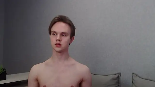 Snapshot of MartinMendez chatting on March 2025 12:44:01 PM MartinMendez online show from March 2025 12:44:01 PM