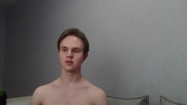 Snapshot of MartinMendez chatting on March 2025 03:50:02 PM MartinMendez online show from March 2025 03:50:02 PM