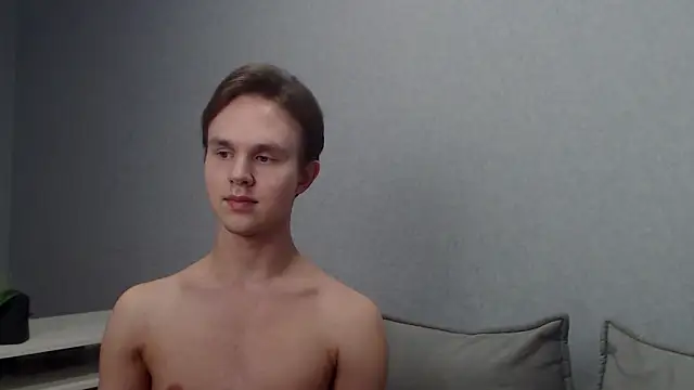 Snapshot of MartinMendez chatting on March 2025 06:20:02 PM MartinMendez online show from March 2025 06:20:02 PM