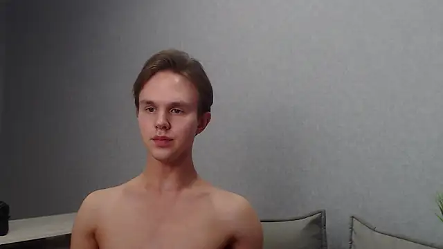 Snapshot of MartinMendez chatting on March 2025 03:42:01 PM MartinMendez online show from March 2025 03:42:01 PM