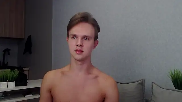 Snapshot of MartinMendez chatting on September 2025 06:04:01 AM MartinMendez online show from September 2025 06:04:01 AM