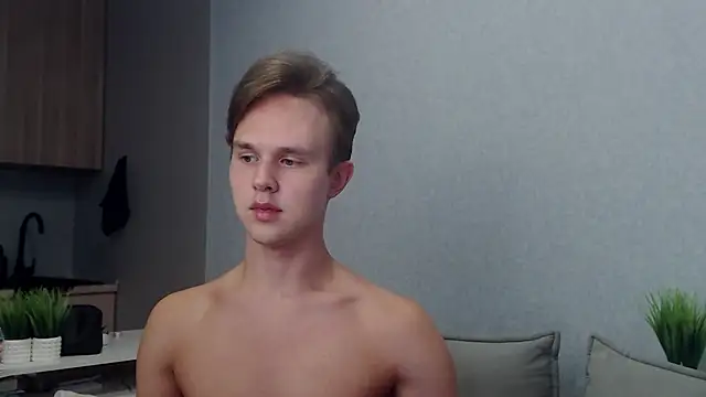 Snapshot of MartinMendez chatting on September 2025 08:50:02 AM MartinMendez online show from September 2025 08:50:02 AM