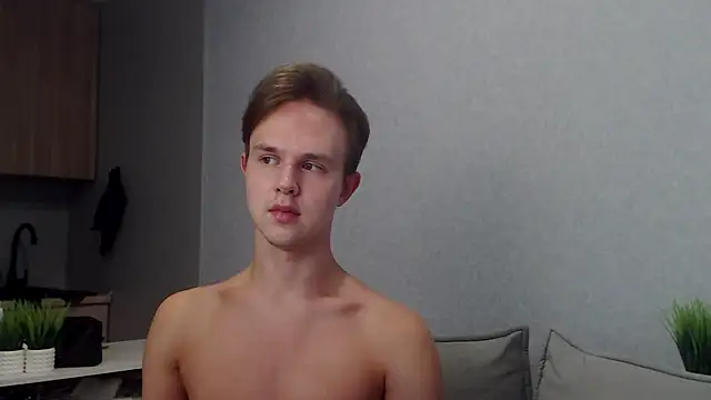 Snapshot of MartinMendez chatting on September 2025 07:03:02 AM MartinMendez online show from September 2025 07:03:02 AM