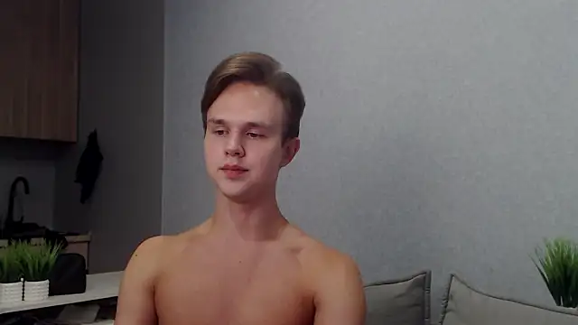 Snapshot of MartinMendez chatting on September 2025 01:38:02 PM MartinMendez online show from September 2025 01:38:02 PM