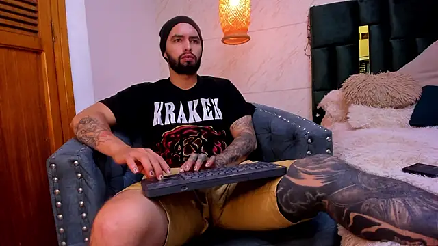 matteosantos online show from February 2025 11:39:02 AM