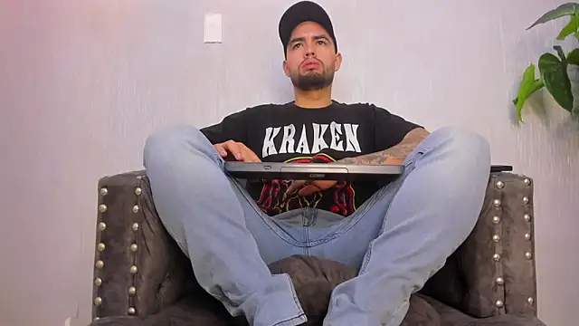 matteosantos online show from March 2025 11:28:01 AM