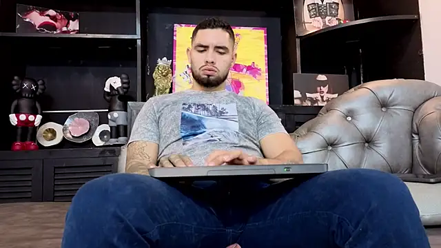 matteosantos online show from September 2025 11:43:02 AM