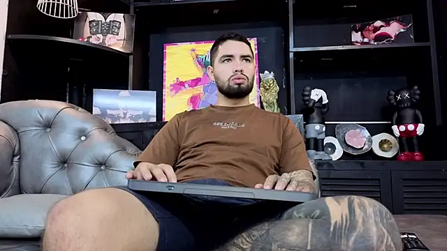 matteosantos online show from September 2025 11:57:01 AM