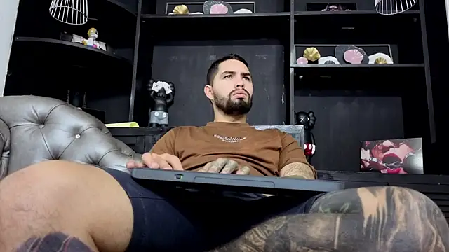 matteosantos online show from January 2026 12:31:02 PM