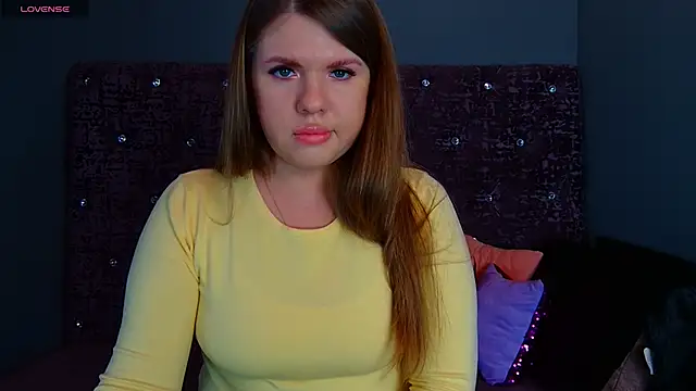 Snapshot of NoraBigAss chatting on December 2024 11:39:01 PM NoraBigAss online show from December 2024 11:39:01 PM