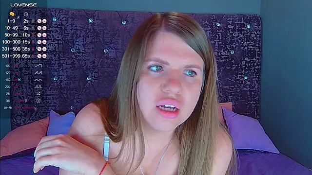 Snapshot of NoraBigAss chatting on January 2025 04:50:02 AM NoraBigAss online show from January 2025 04:50:02 AM