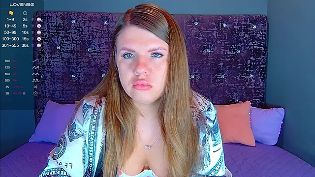 Snapshot of NoraBigAss chatting on February 2025 02:19:02 AM NoraBigAss online show from February 2025 02:19:02 AM