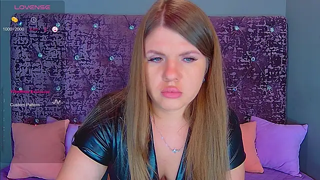 Snapshot of NoraBigAss chatting on March 2025 01:55:02 AM NoraBigAss online show from March 2025 01:55:02 AM