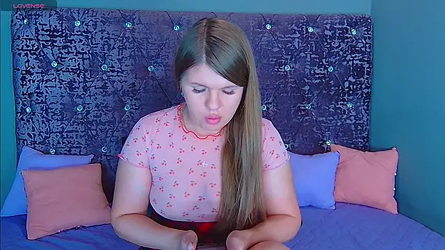 Snapshot of NoraBigAss chatting on March 2025 04:57:02 AM NoraBigAss online show from March 2025 04:57:02 AM