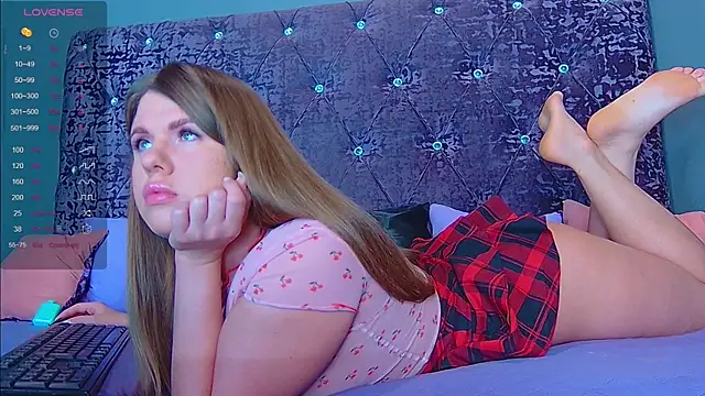 Snapshot of NoraBigAss chatting on March 2025 02:50:01 AM NoraBigAss online show from March 2025 02:50:01 AM