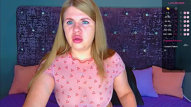 Snapshot of NoraBigAss chatting on September 2025 01:55:01 AM NoraBigAss online show from September 2025 01:55:01 AM