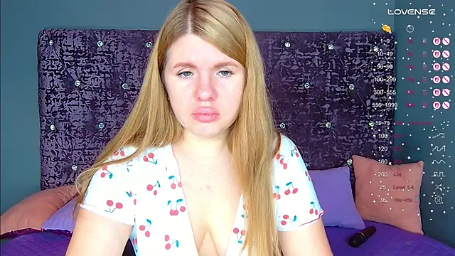 Snapshot of NoraBigAss chatting on November 2025 01:36:01 AM NoraBigAss online show from November 2025 01:36:01 AM