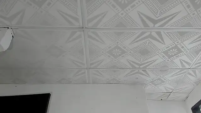 Snapshot of mely_j1 chatting on April 2026 09:35:01 PM mely j1 online show from April 2026 09:35:01 PM