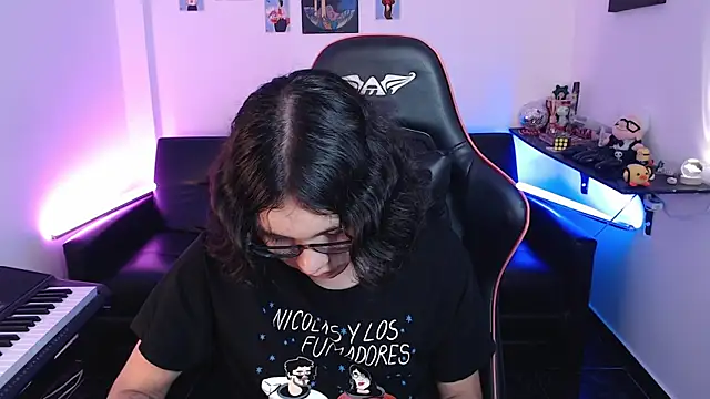 Snapshot of malik_harrison__ chatting on February 2025 05:21:01 PM malik harrison   online show from February 2025 05:21:01 PM