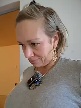 Snapshot of sexymarilyncolombia chatting on March 2026 02:56:01 PM sexymarilyncolombia online show from March 2026 02:56:01 PM