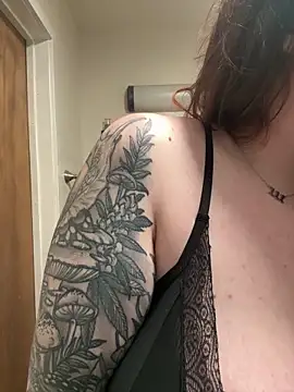 Snapshot of Cumming_atme chatting on October 2025 05:59:01 AM Cumming atme online show from October 2025 05:59:01 AM