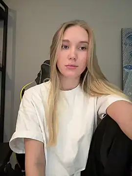 Snapshot of MariaTull chatting on January 2025 07:02:02 PM MariaTull online show from January 2025 07:02:02 PM