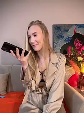 MariaTull online show from February 2026 07:56:01 PM