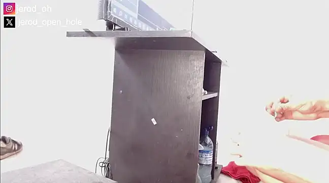 Snapshot of jerod_oh chatting on January 2025 05:28:01 PM jerod oh online show from January 2025 05:28:01 PM