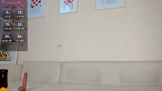 Snapshot of rosa_mariposa_ chatting on January 2025 04:53:01 PM rosa mariposa online show from January 2025 04:53:01 PM