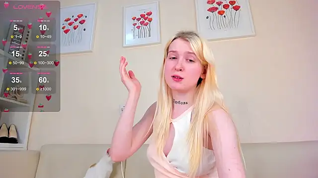 Snapshot of rosa_mariposa_ chatting on February 2025 10:53:01 PM rosa mariposa online show from February 2025 10:53:01 PM