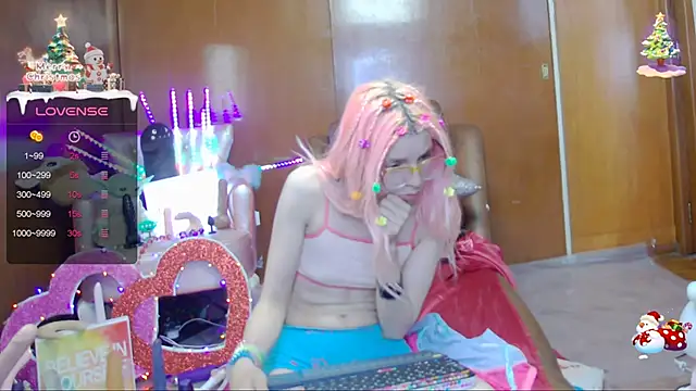 Snapshot of Skinygirl chatting on January 2025 03:54:02 AM Skinygirl online show from January 2025 03:54:02 AM