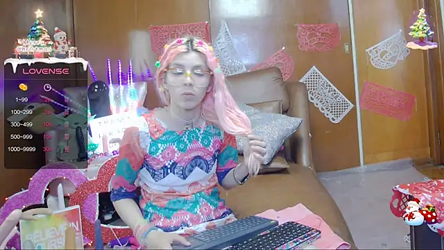 Snapshot of Skinygirl chatting on February 2025 02:19:01 AM Skinygirl online show from February 2025 02:19:01 AM