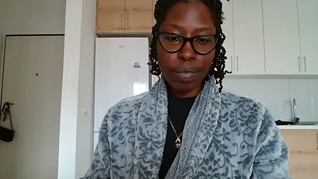 MadamIndigo online show from March 2026 01:34:01 PM