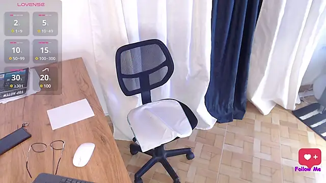 Snapshot of gracehill_ chatting on January 2025 08:41:01 AM gracehill online show from January 2025 08:41:01 AM