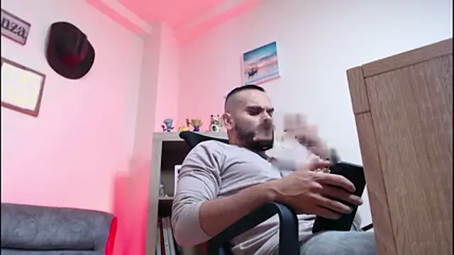 Snapshot of cowboyht chatting on March 2026 03:32:02 AM cowboyht online show from March 2026 03:32:02 AM