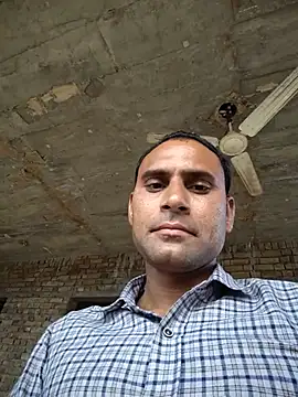 Snapshot of Maneeshpoppy chatting on July 2026 12:11:02 PM Maneeshpoppy online show from July 2026 12:11:02 PM