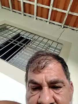 Peludo173317 online show from April 2026 06:49:02 PM