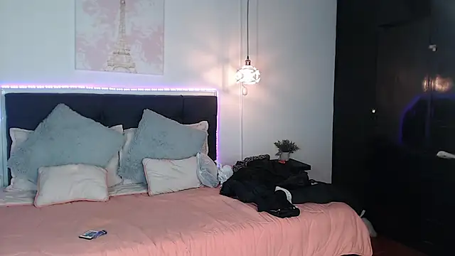 vaness weet online show from January 2025 12:38:01 AM