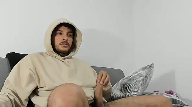 tuyo1995 online show from December 2024 12:26:02 AM