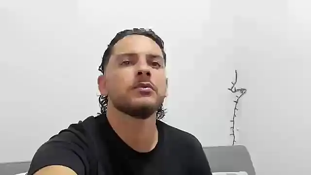 tuyo1995 online show from February 2025 09:53:02 PM