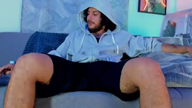 tuyo1995 online show from October 2025 10:58:02 PM