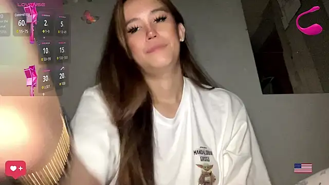 Snapshot of MeganTheRarest chatting on June 2026 05:23:01 AM MeganTheRarest online show from June 2026 05:23:01 AM