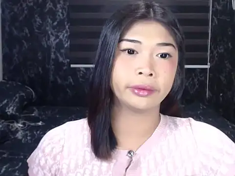 Snapshot of Maria-Moore chatting on May 2026 08:42:02 AM Maria-Moore online show from May 2026 08:42:02 AM