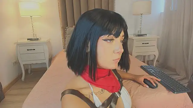 Snapshot of Emma_Torres__ chatting on October 2025 12:38:01 PM Emma Torres online show from October 2025 12:38:01 PM