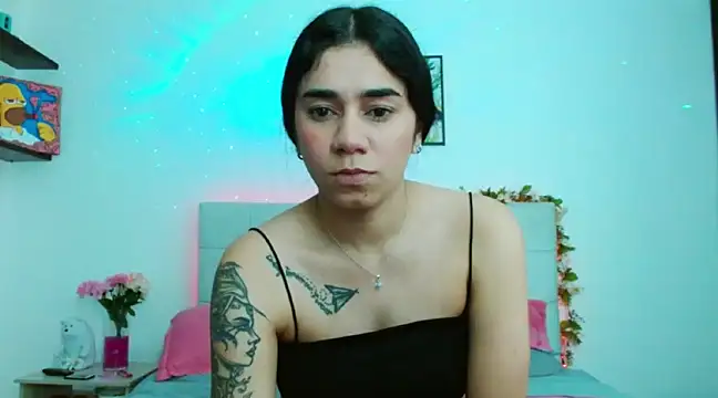 Layla Rachel online show from December 2024 11:01:01 PM