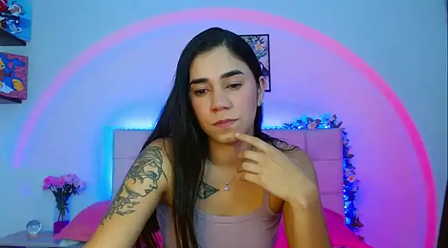 Layla Rachel online show from March 2025 01:31:02 AM