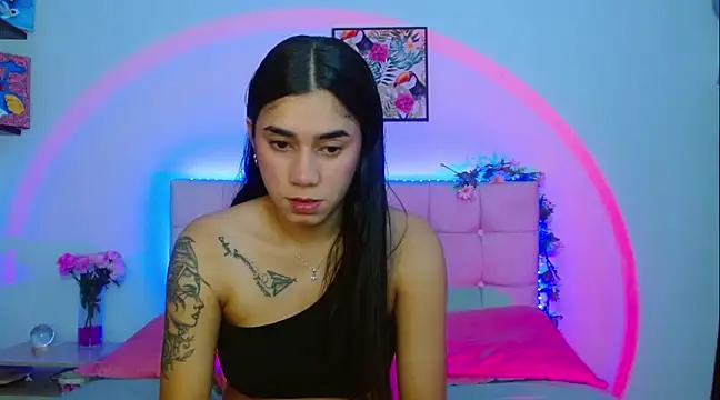 Layla Rachel online show from March 2025 02:41:02 AM